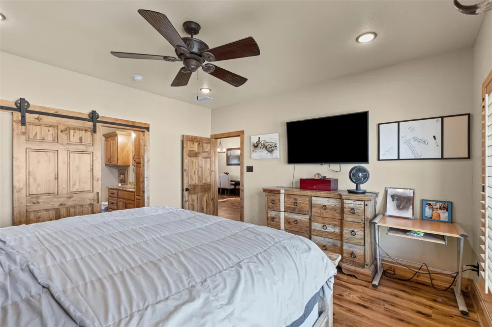 12880 County Line Rd Ponder, TX 76259