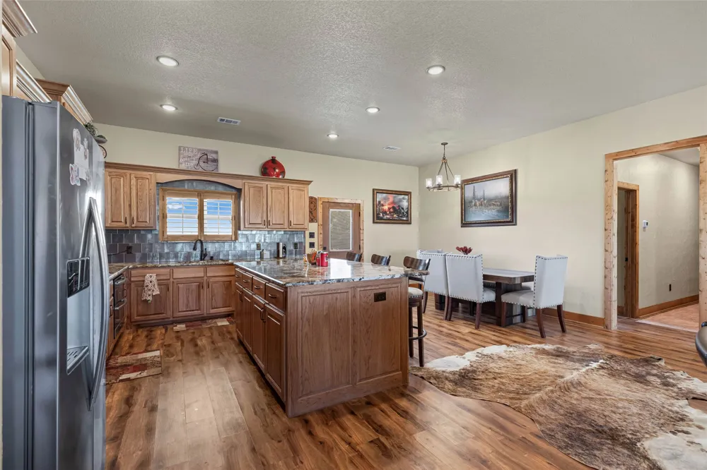 12880 County Line Rd Ponder, TX 76259