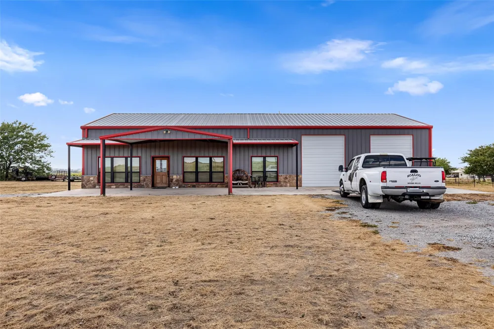 12880 County Line Rd Ponder, TX 76259