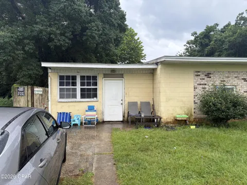 119 Aquamarine Avenue