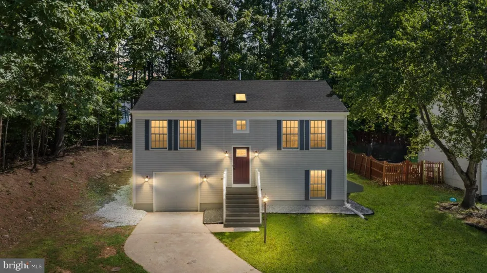 14 GLENDALE DRIVE Stafford, VA 22556