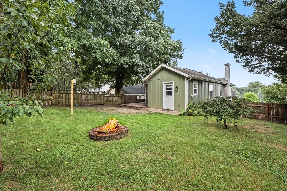 6688 Echo Drive NE Rockford, MI 49341