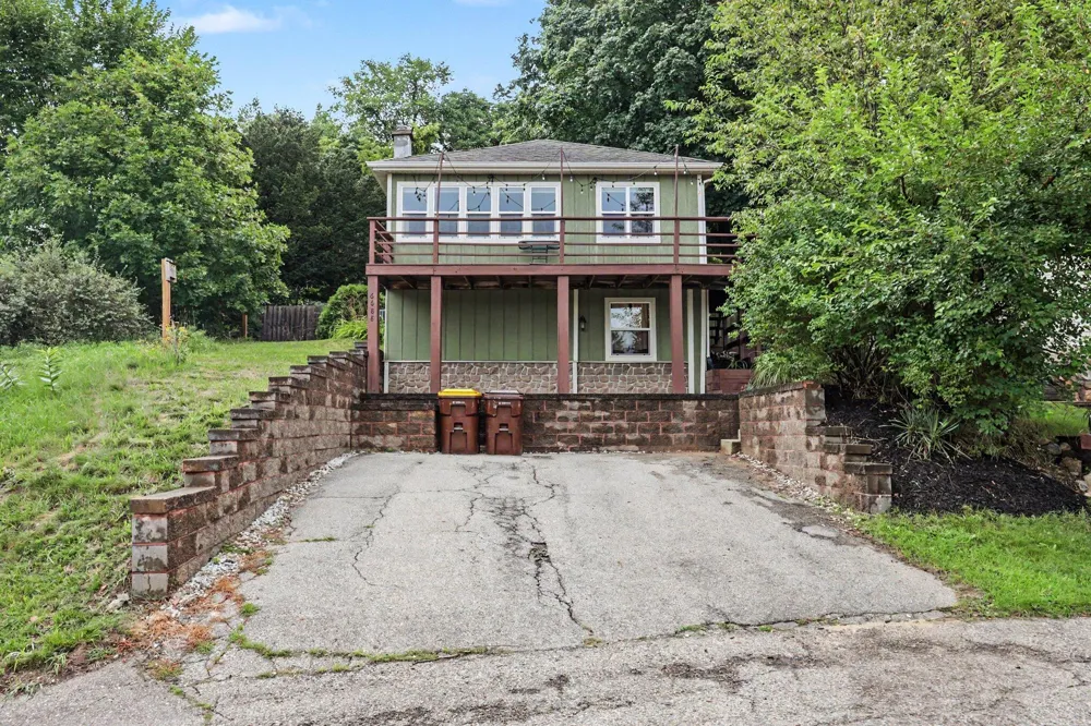 6688 Echo Drive NE Rockford, MI 49341