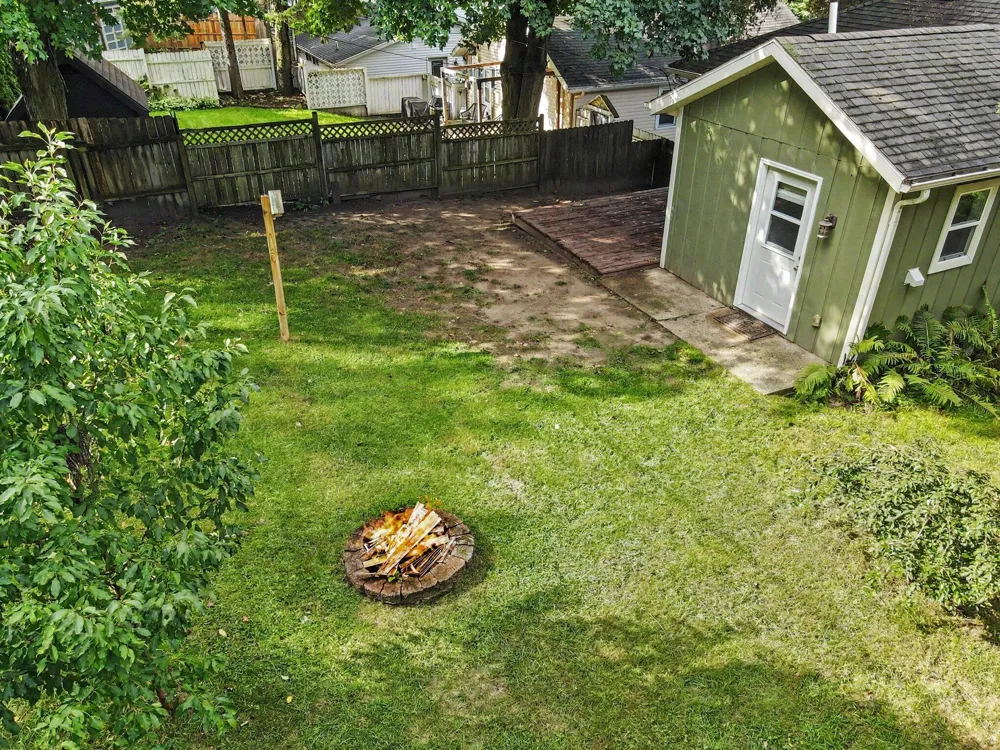 6688 Echo Drive NE Rockford, MI 49341