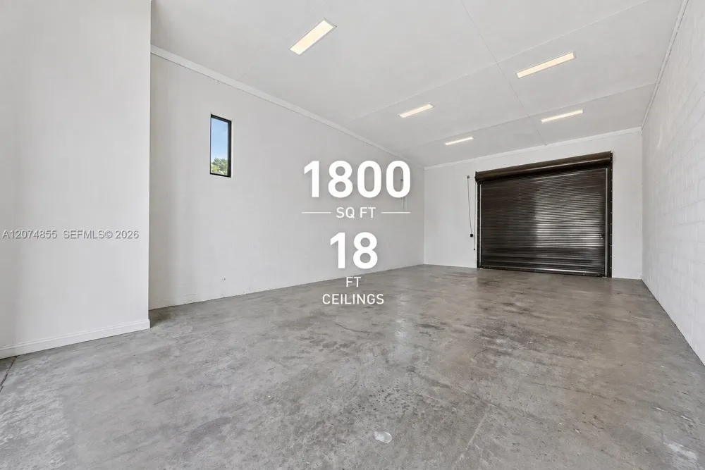 10352 NW 131st St Hialeah Gardens, FL 33018