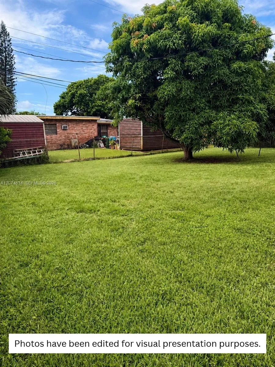 3640 NW 3rd St Lauderhill, FL 33311