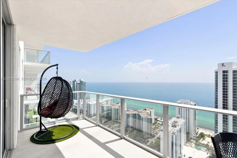 4010 S Ocean Dr #T3909 Hollywood, FL 33019