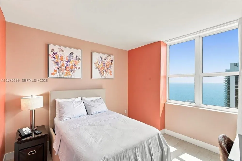 4010 S Ocean Dr #T3909 Hollywood, FL 33019