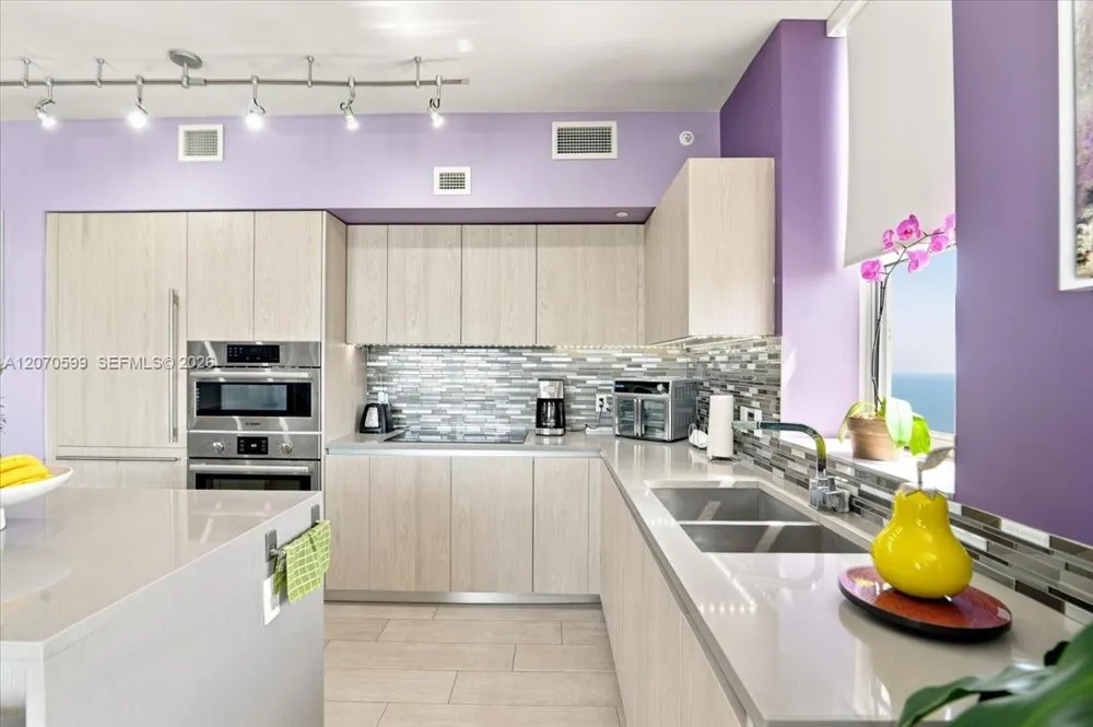 4010 S Ocean Dr #T3909 Hollywood, FL 33019