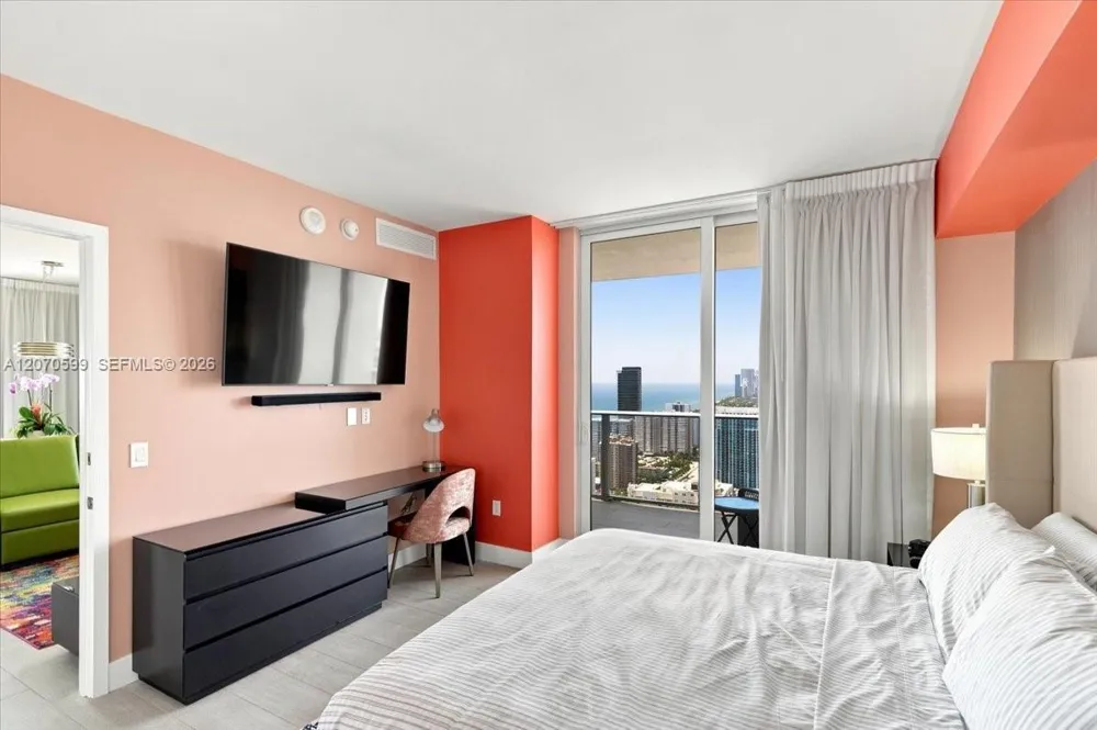 4010 S Ocean Dr #T3909 Hollywood, FL 33019