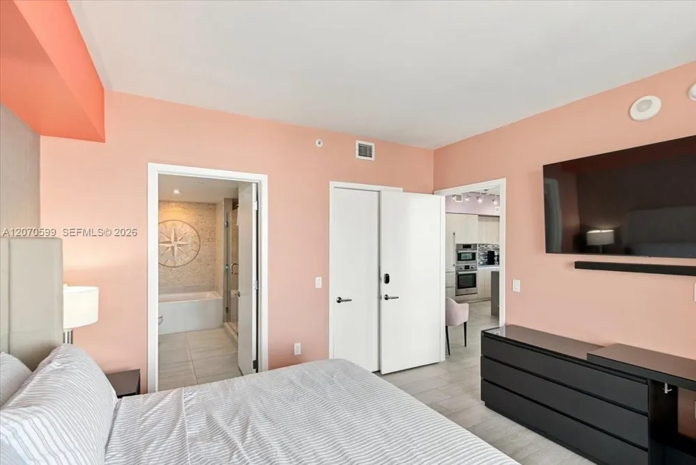 4010 S Ocean Dr #T3909 Hollywood, FL 33019