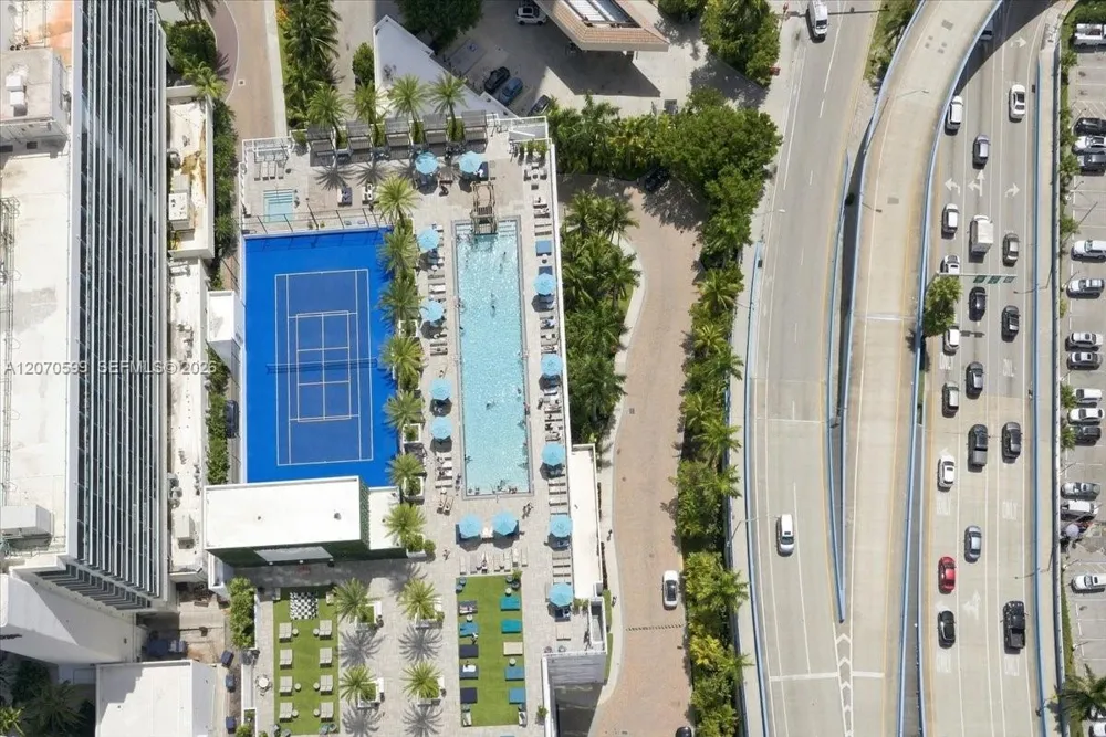 4010 S Ocean Dr #T3909 Hollywood, FL 33019