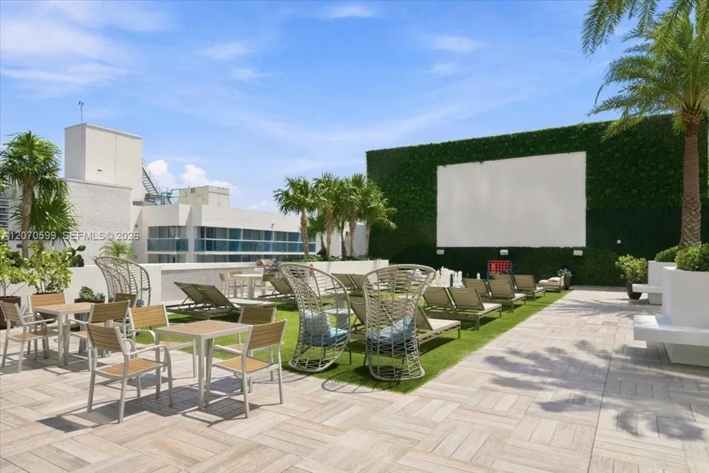 4010 S Ocean Dr #T3909 Hollywood, FL 33019