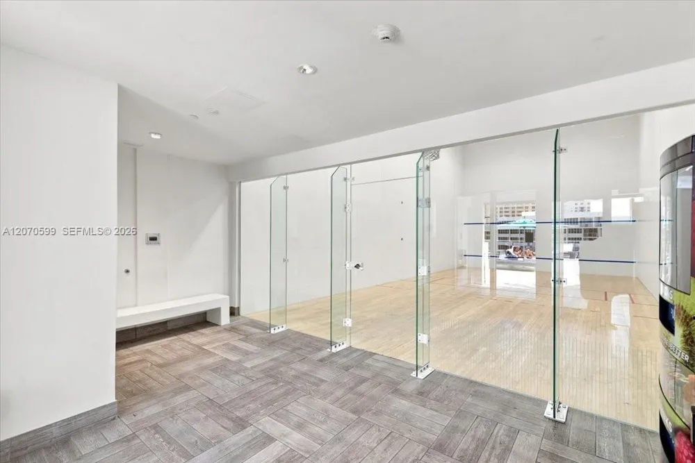 4010 S Ocean Dr #T3909 Hollywood, FL 33019