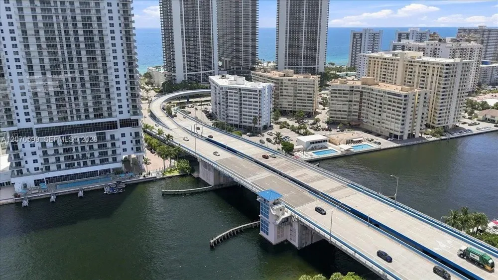 4010 S Ocean Dr #T3909 Hollywood, FL 33019