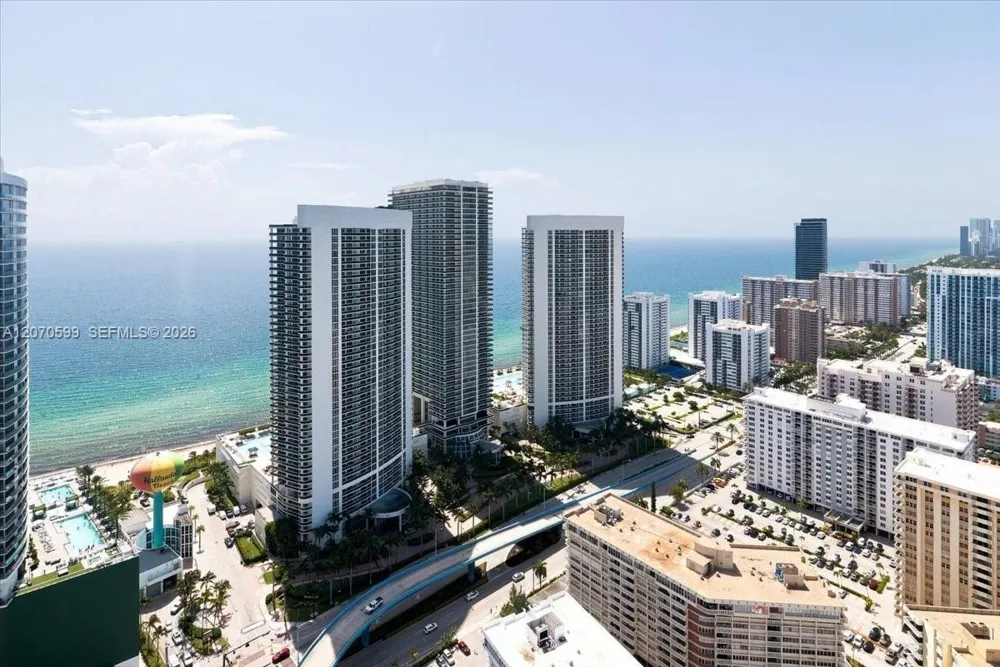 4010 S Ocean Dr #T3909 Hollywood, FL 33019