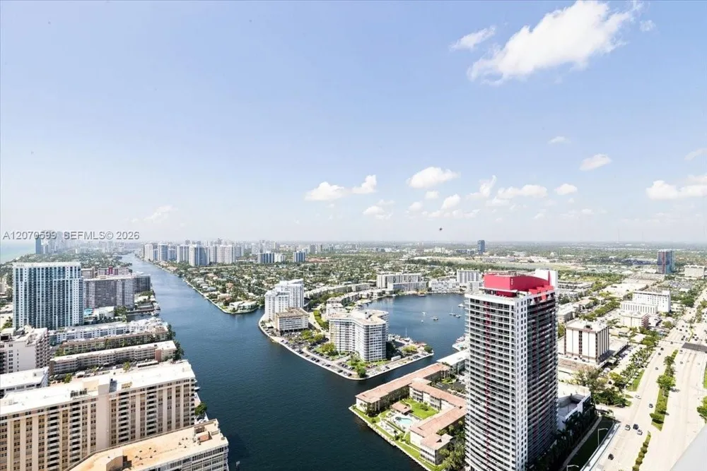 4010 S Ocean Dr #T3909 Hollywood, FL 33019