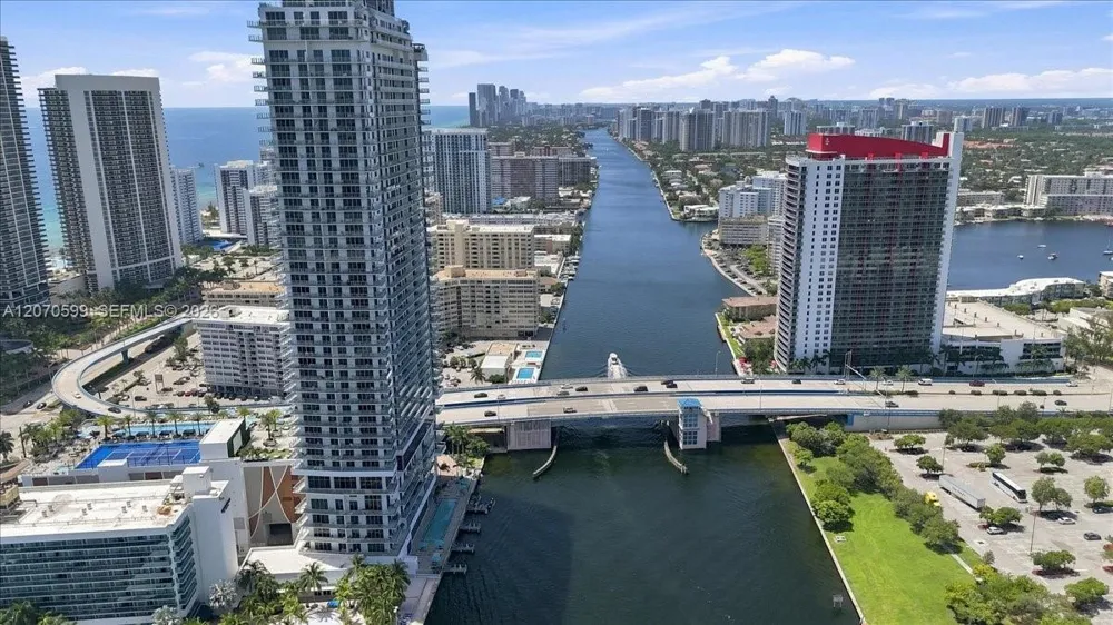 4010 S Ocean Dr #T3909 Hollywood, FL 33019