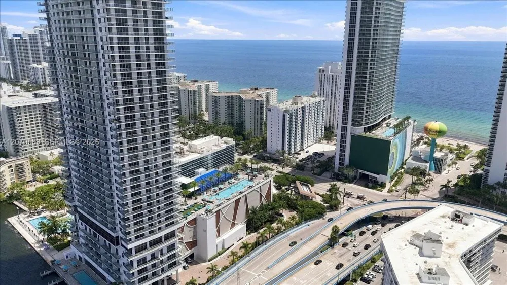 4010 S Ocean Dr #T3909 Hollywood, FL 33019