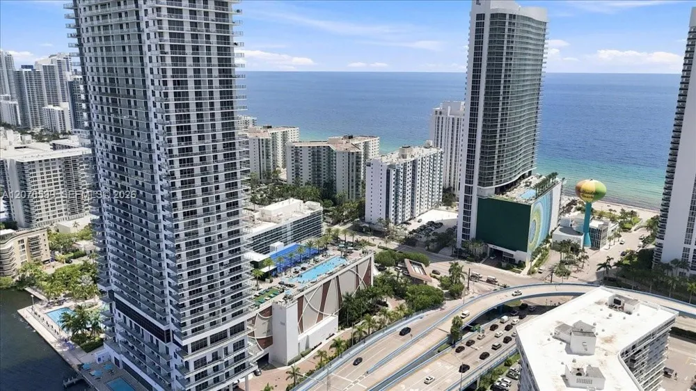 4010 S Ocean Dr #T3909 Hollywood, FL 33019