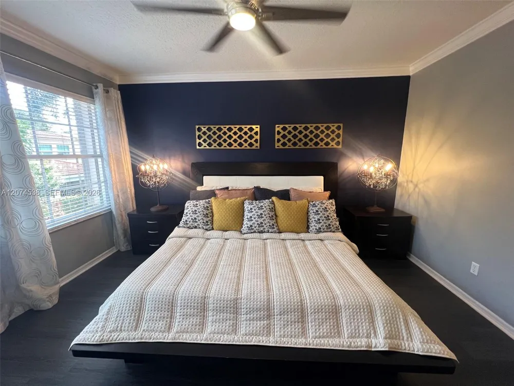 425 Pumpkin Dr Palm Beach Gardens, FL 33410
