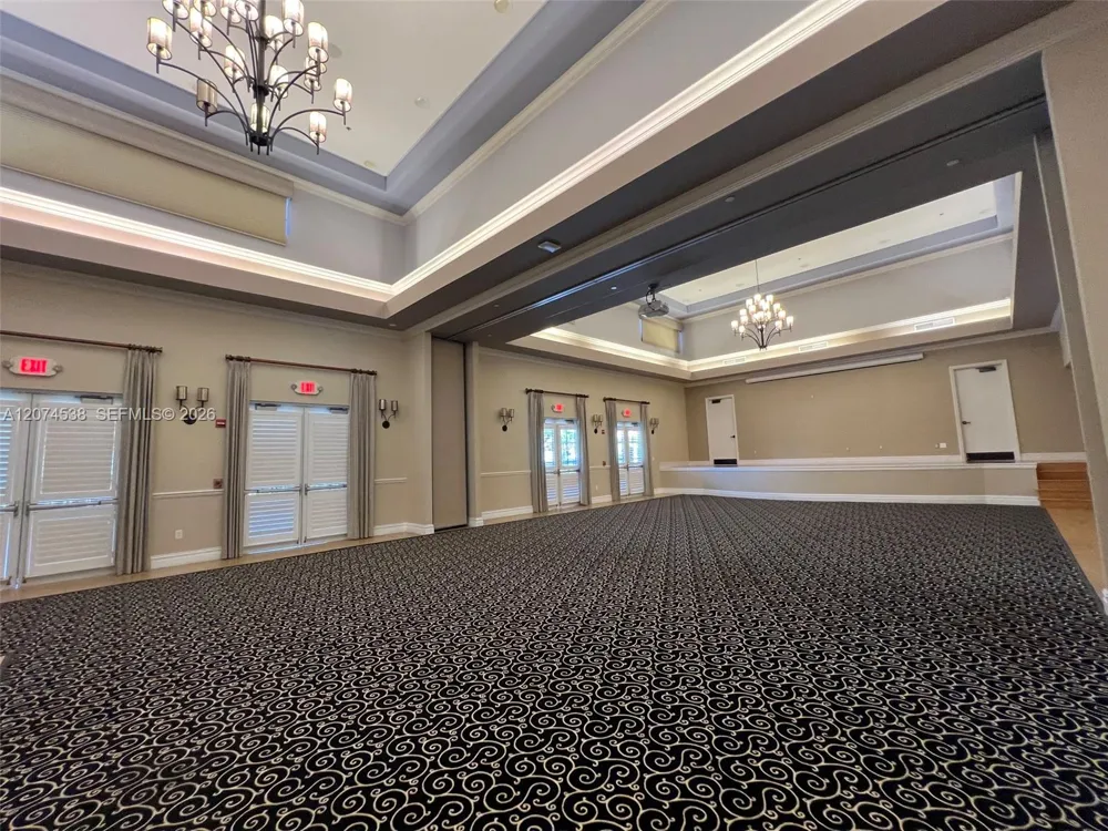 425 Pumpkin Dr Palm Beach Gardens, FL 33410