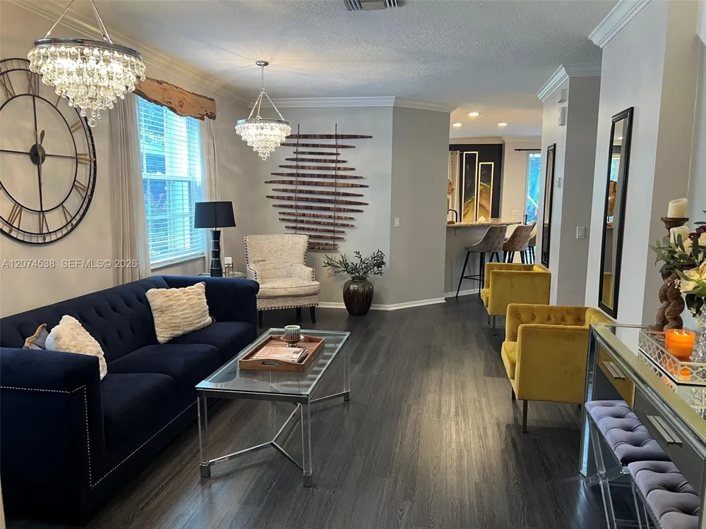 425 Pumpkin Dr Palm Beach Gardens, FL 33410