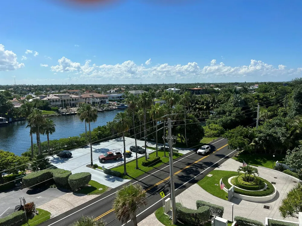 1069 Hillsboro Mile #606 Hillsboro Beach, FL 33062