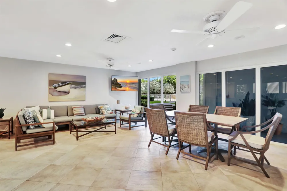 1069 Hillsboro Mile #606 Hillsboro Beach, FL 33062