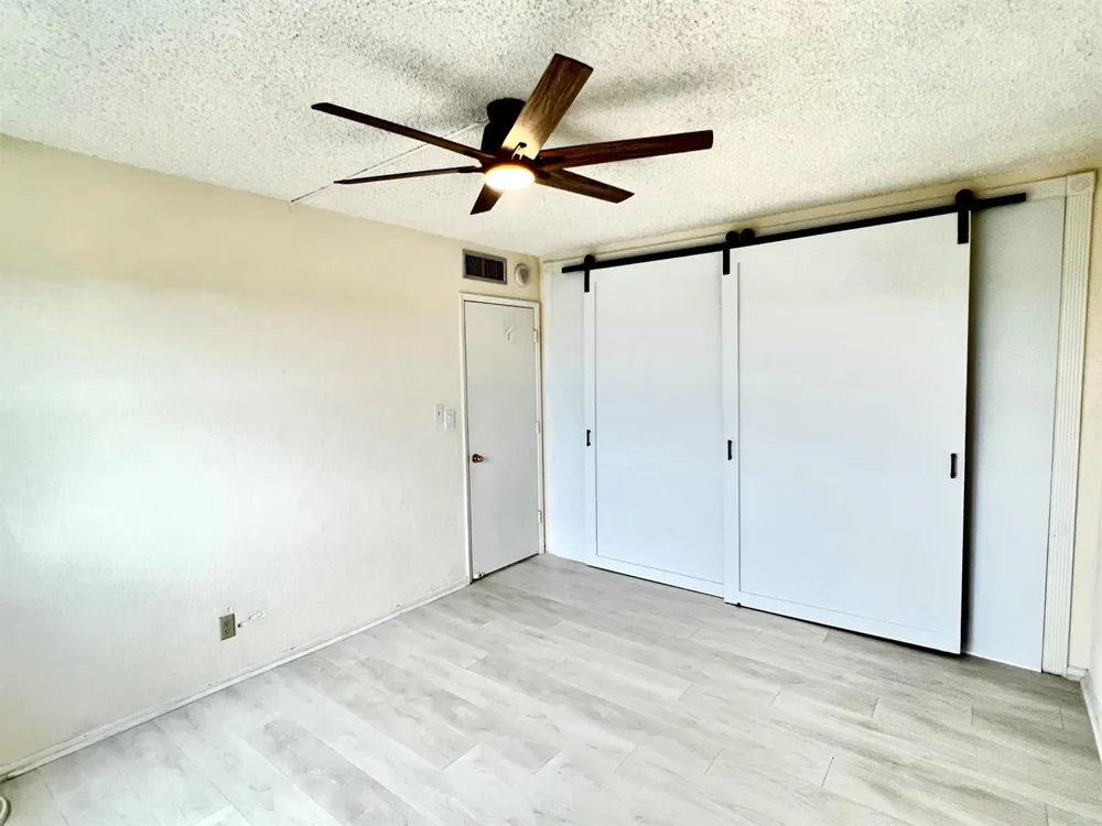 1069 Hillsboro Mile #606 Hillsboro Beach, FL 33062