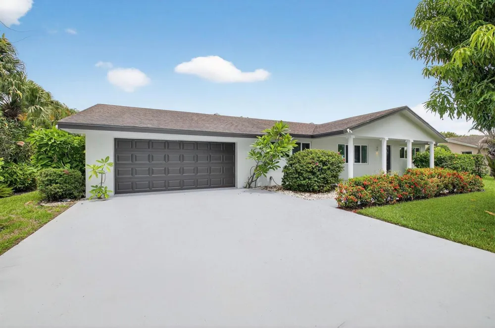 4599 Brady Boulevard Delray Beach, FL 33445