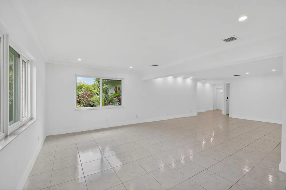 4599 Brady Boulevard Delray Beach, FL 33445