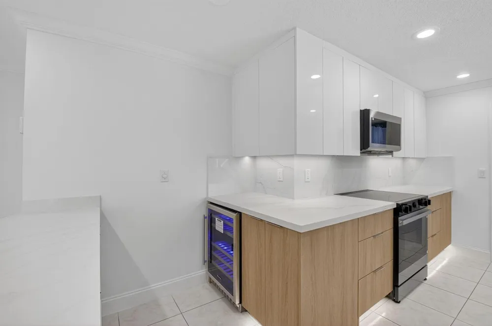 4599 Brady Boulevard Delray Beach, FL 33445