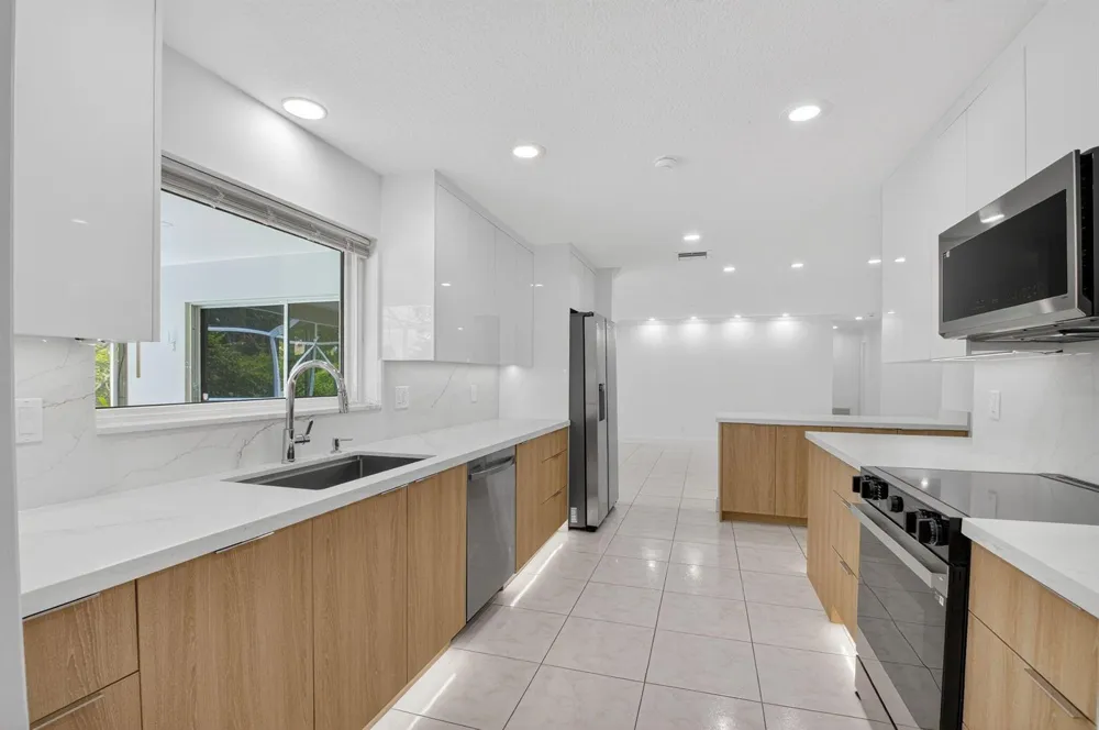 4599 Brady Boulevard Delray Beach, FL 33445