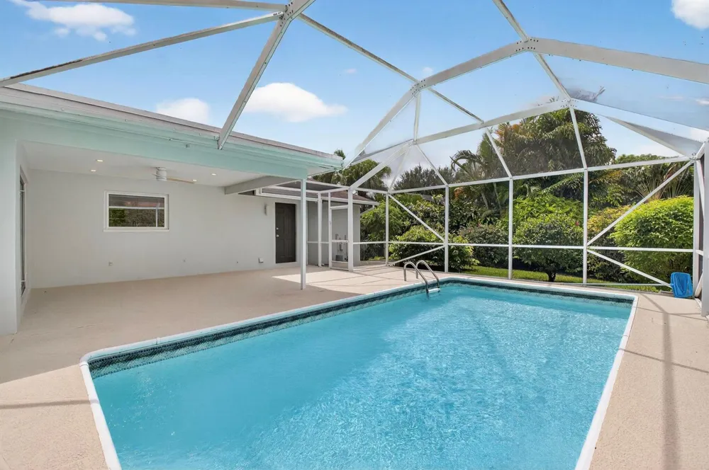 4599 Brady Boulevard Delray Beach, FL 33445
