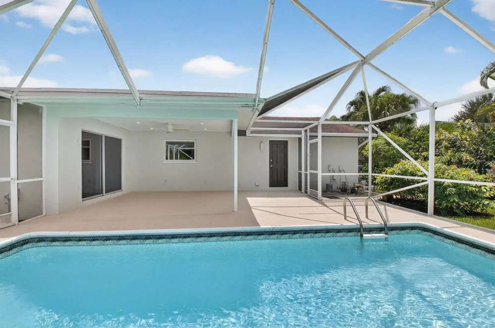 4599 Brady Boulevard Delray Beach, FL 33445