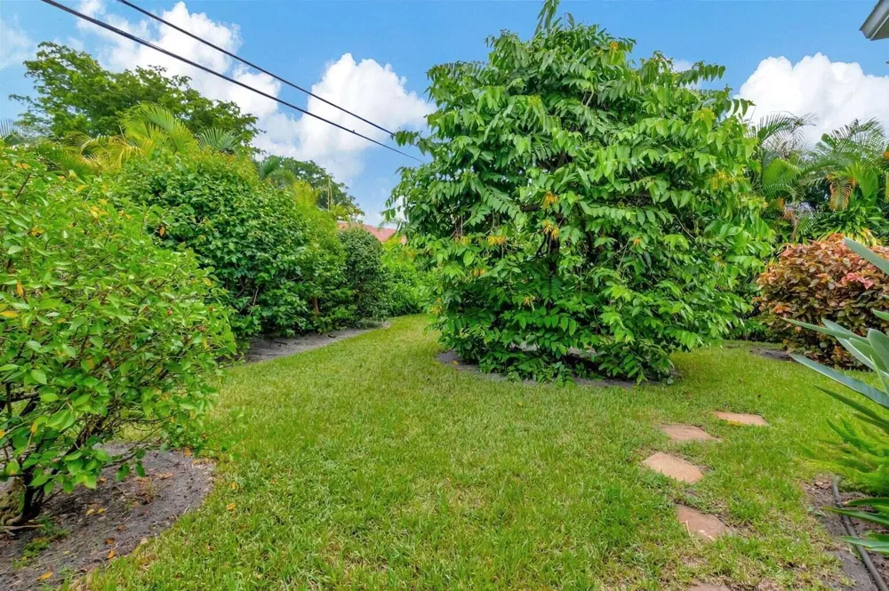 4599 Brady Boulevard Delray Beach, FL 33445