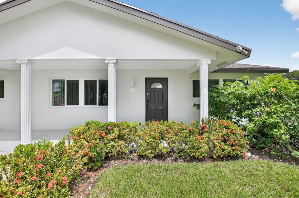 4599 Brady Boulevard Delray Beach, FL 33445