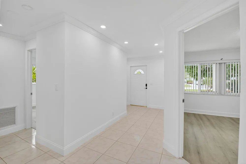 4599 Brady Boulevard Delray Beach, FL 33445