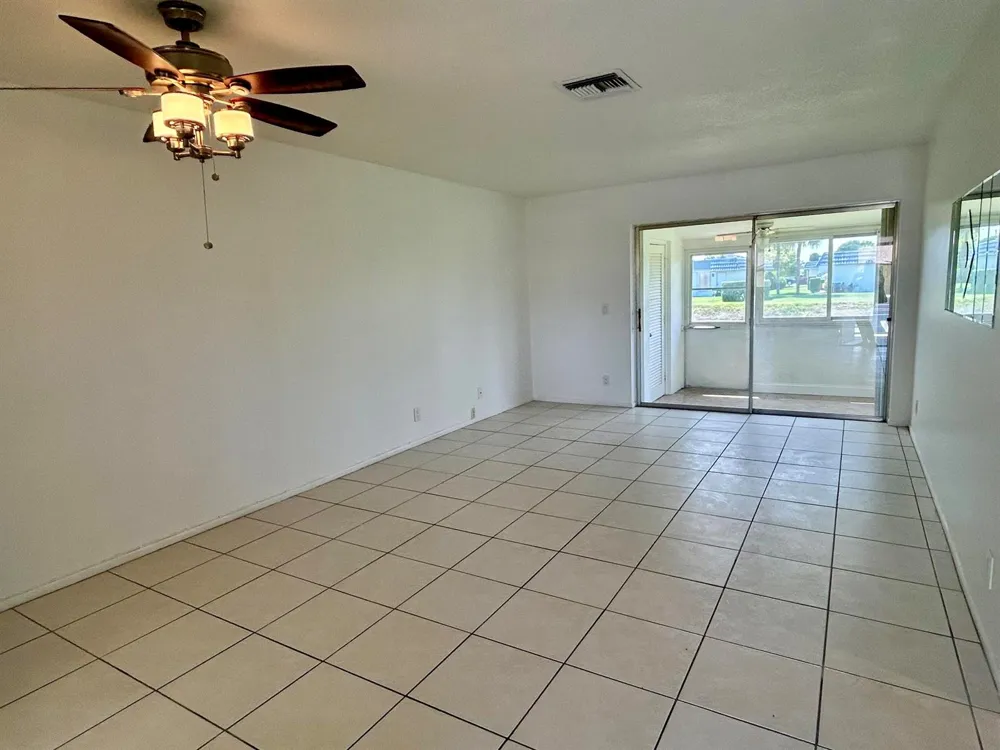 2895 CROSLEY DRIVE W #C West Palm Beach, FL 33415