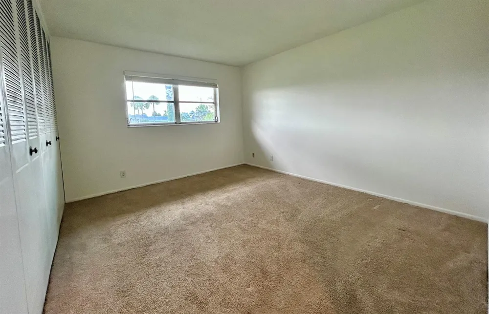 2895 CROSLEY DRIVE W #C West Palm Beach, FL 33415