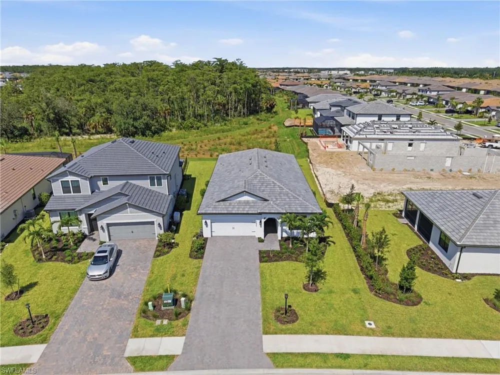 19856 Fox Grove Drive Estero, FL 33928