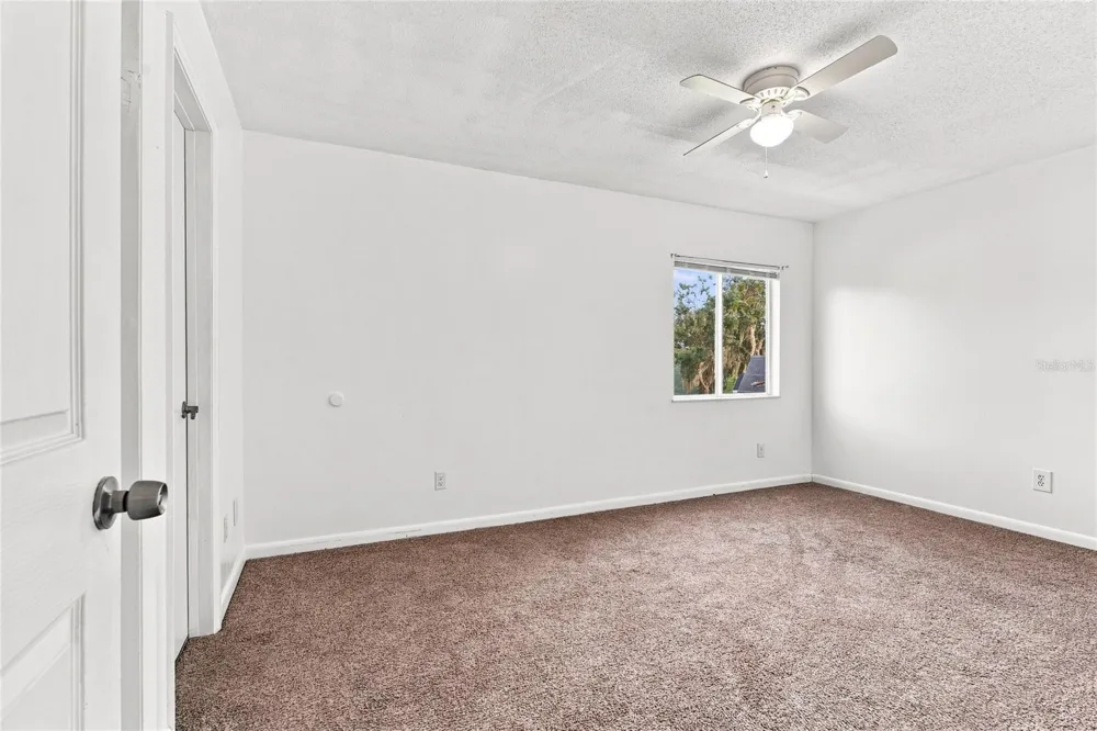 570 BAHIA CIRCLE #B ocala, FL 34472