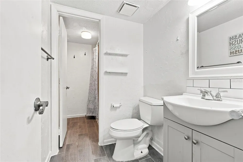 570 BAHIA CIRCLE #B ocala, FL 34472