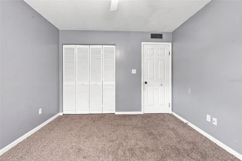 570 BAHIA CIRCLE #B ocala, FL 34472