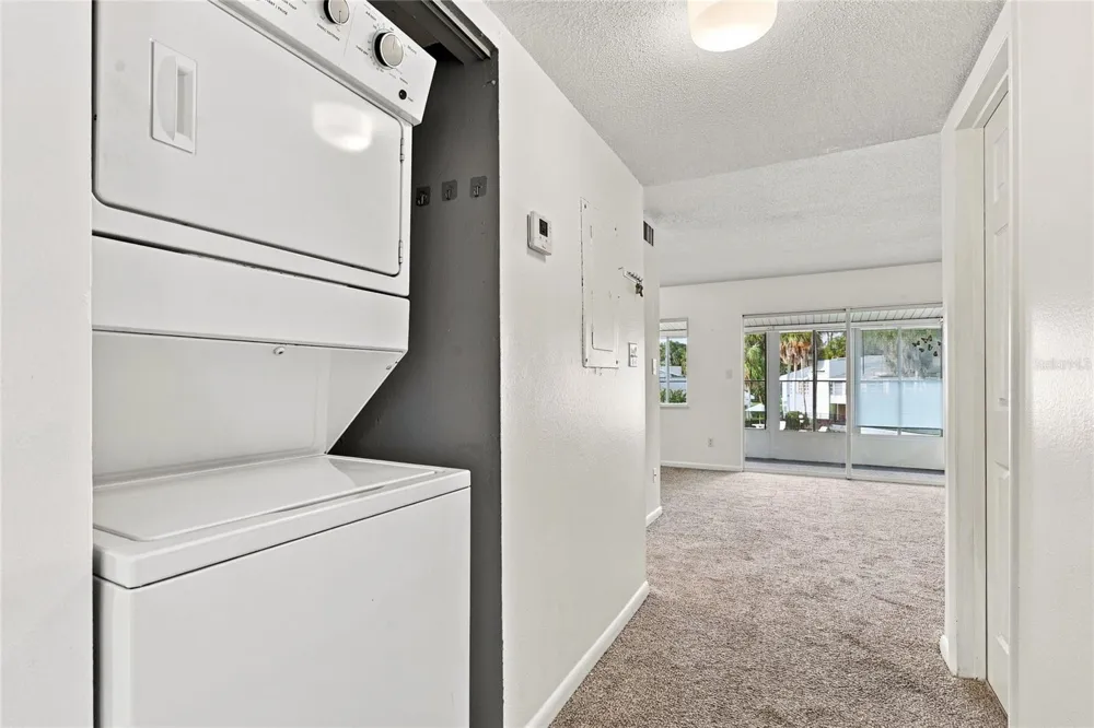 570 BAHIA CIRCLE #B ocala, FL 34472