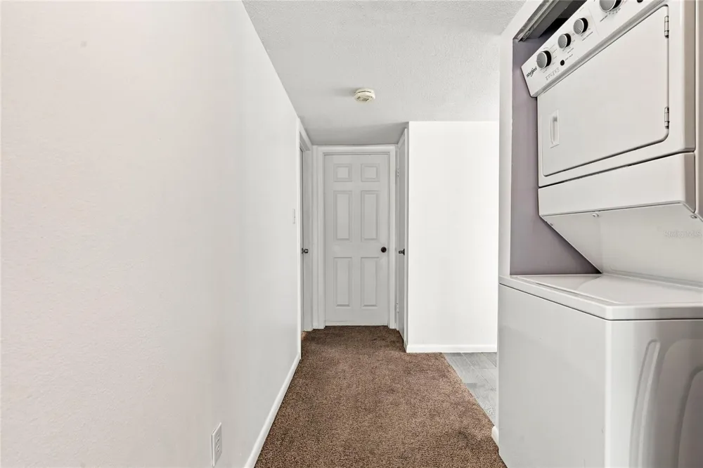 570 BAHIA CIRCLE #B ocala, FL 34472
