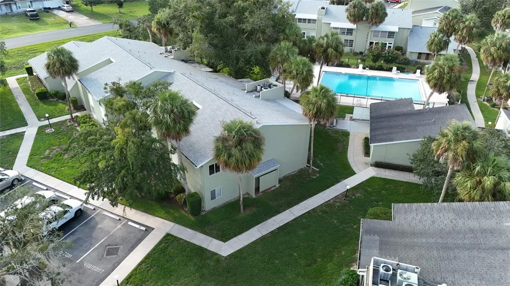 570 BAHIA CIRCLE #B ocala, FL 34472