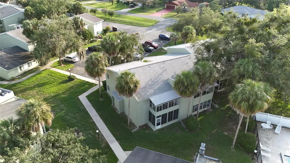 570 BAHIA CIRCLE #B ocala, FL 34472