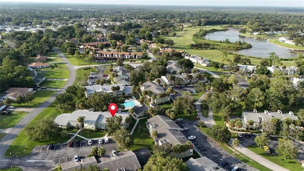 570 BAHIA CIRCLE #B ocala, FL 34472